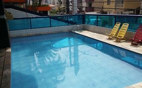Apto PROX PRAIA 2 VAGAS GARAGEM, CHURRASQUEIRA SACADA, 3 DORM-GUILHERMINA